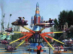 荥阳市天龙游乐设备厂 大型游艺机与动漫游艺用品全览